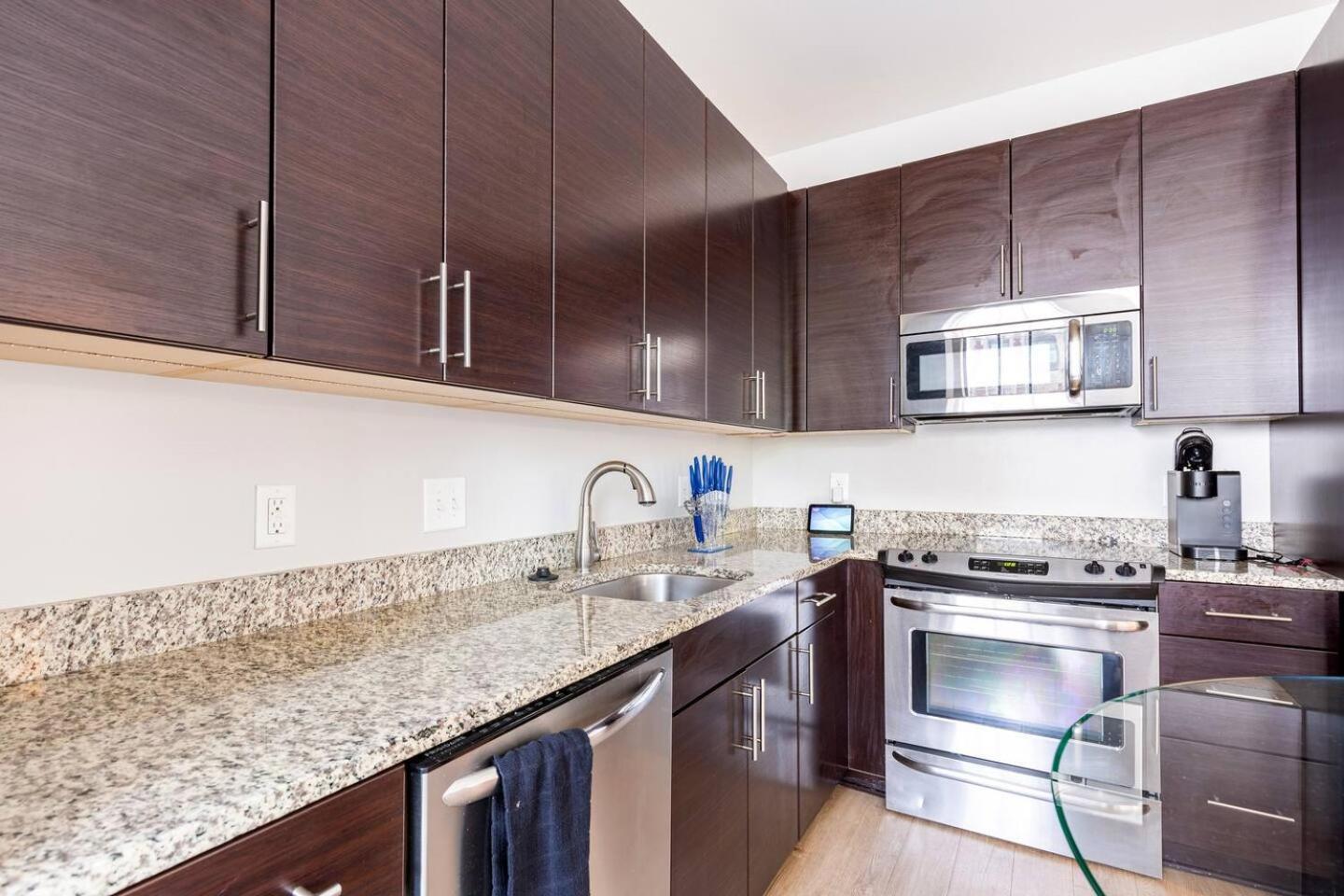 Luxury Inner Harbor Apartment Baltimore Eksteriør bilde